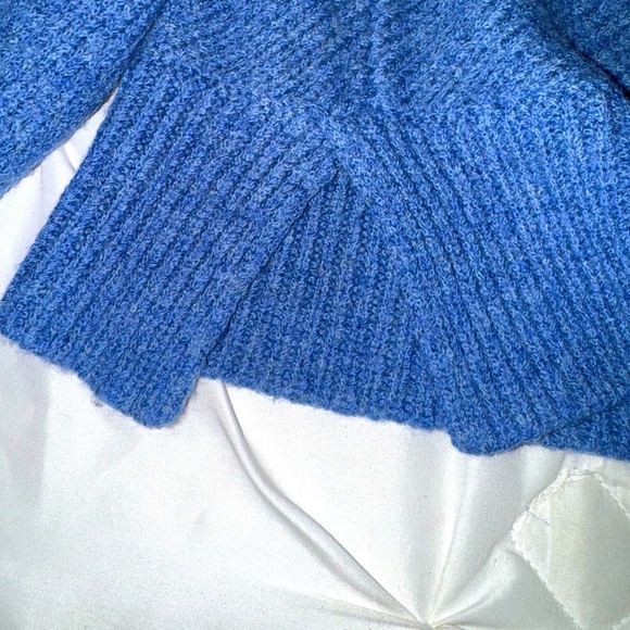 Eileen Fisher Women's Blue Boatneck Wool Blend Sweater Sz XS - Picture 6 of 8